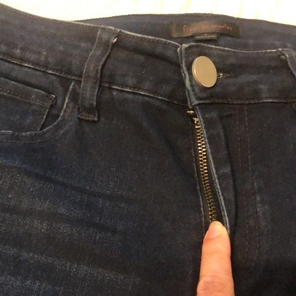 Fire Los Angeles Dark Wash Low Rise Distressed Skinny Jeans Size 5 - Picture 4 of 12